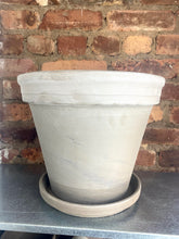 Load image into Gallery viewer, Basalt Terracotta Pot + Saucer 12"
